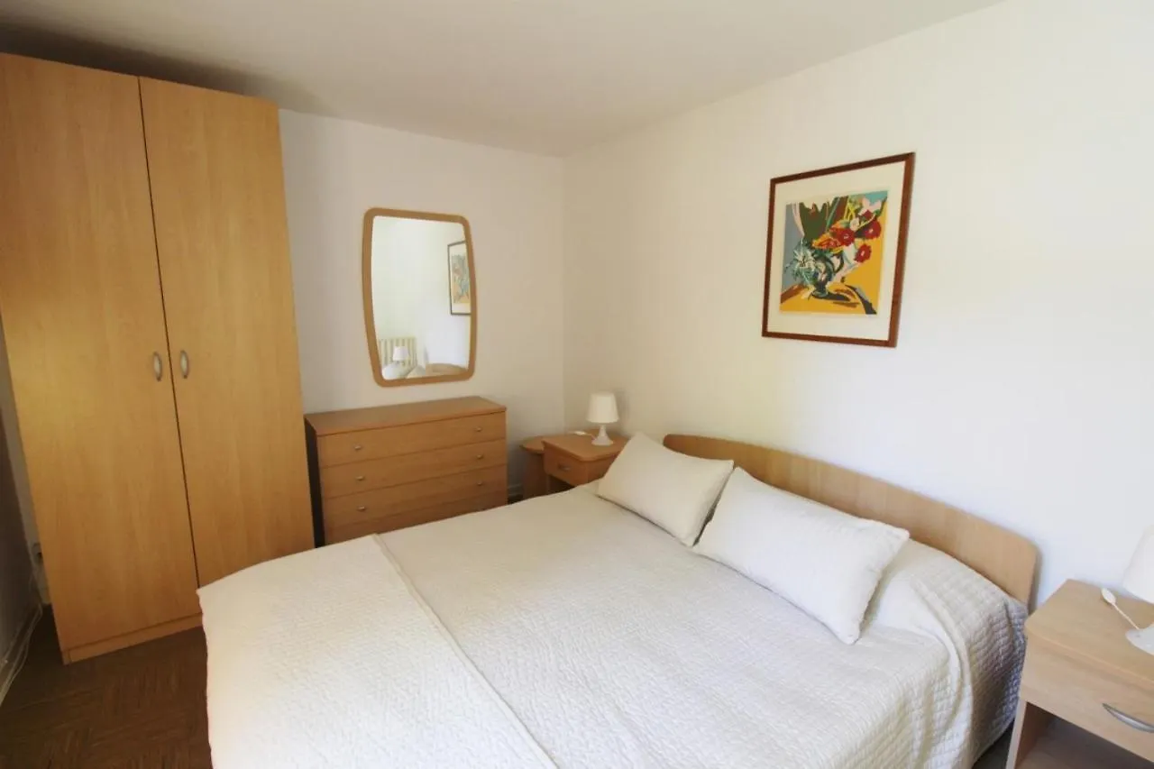Apartment Orietta Savudrija Guest house