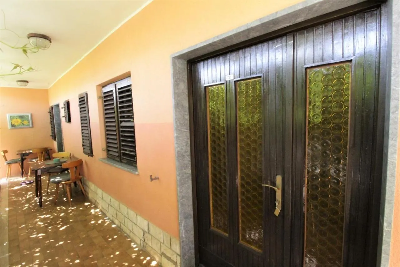 Guest house Apartment Orietta Savudrija