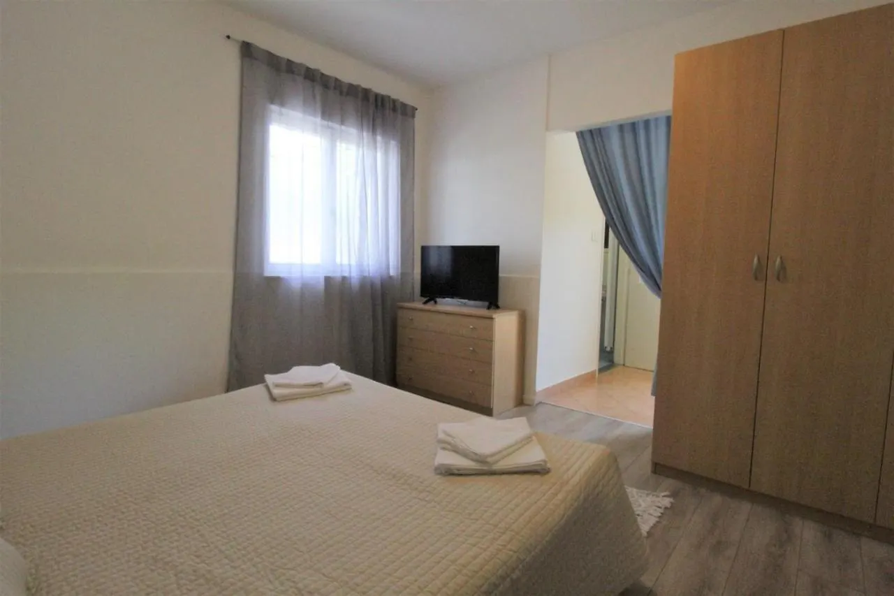 Apartment Orietta Savudrija Guest house