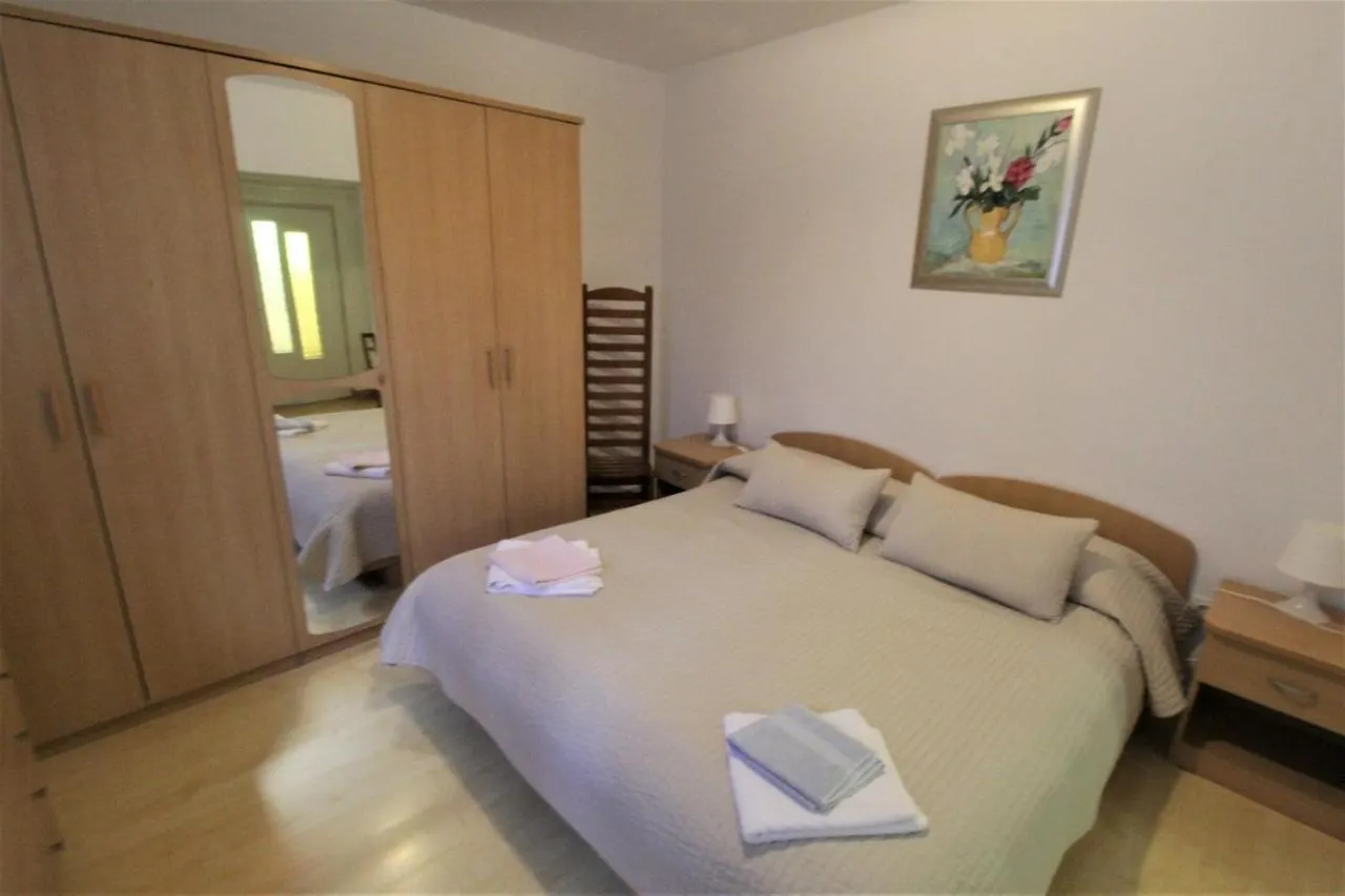 Apartment Orietta Savudrija Guest house